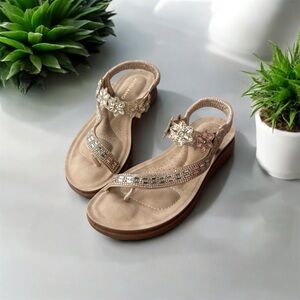 🆕Gold and Silver Sandals with Rhinestone Embellishments